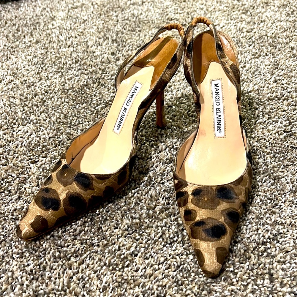 Manolo Blahnik Brown Leopard Heels